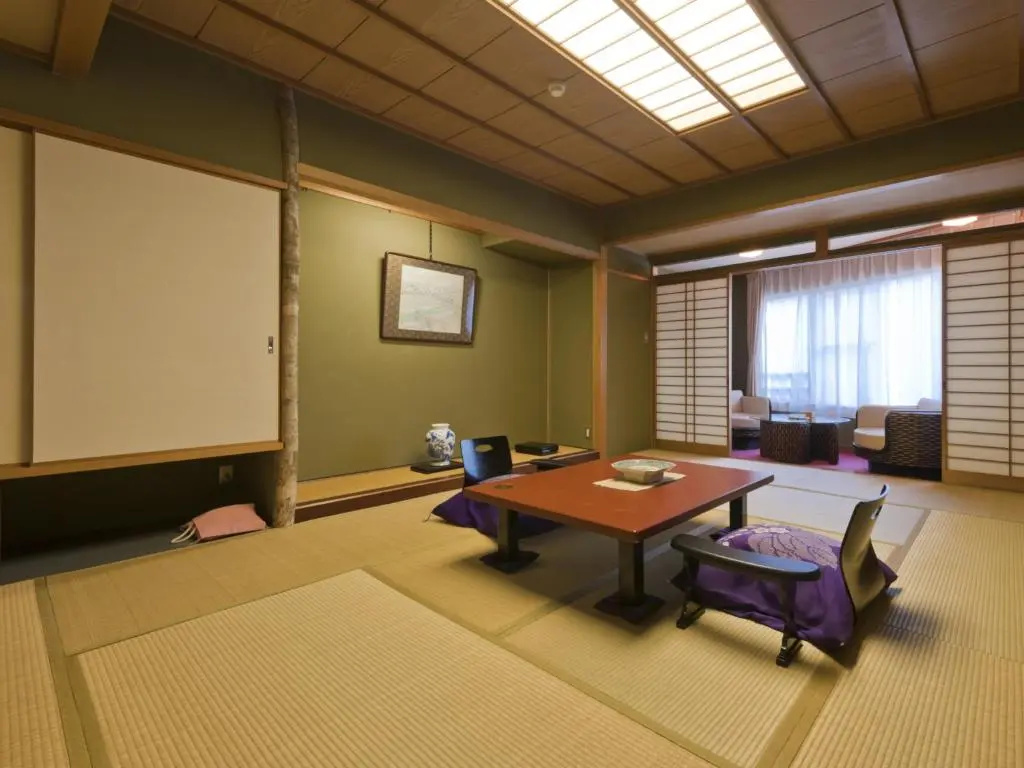 Japanese-style room with sea view
