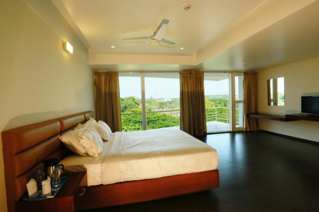 Hotel photo 11