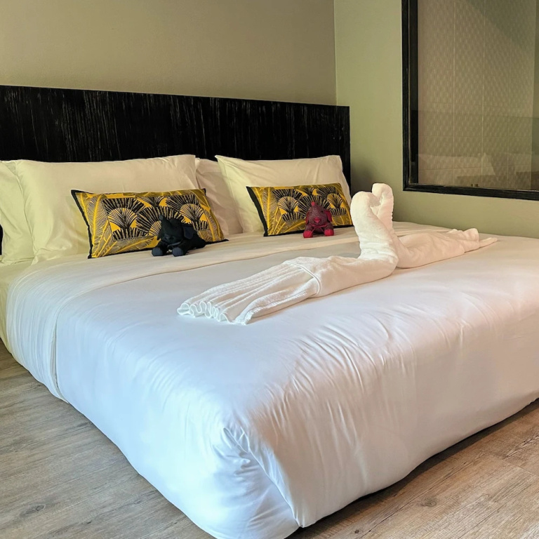 Comfort room