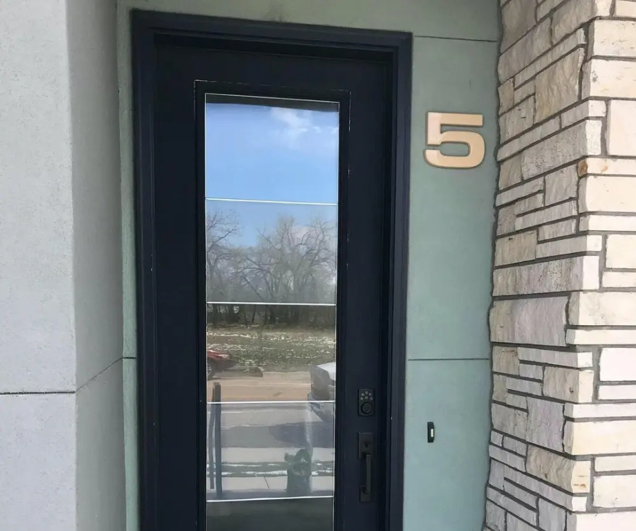 Classy Townhome near Old Town, Breweries, & River!