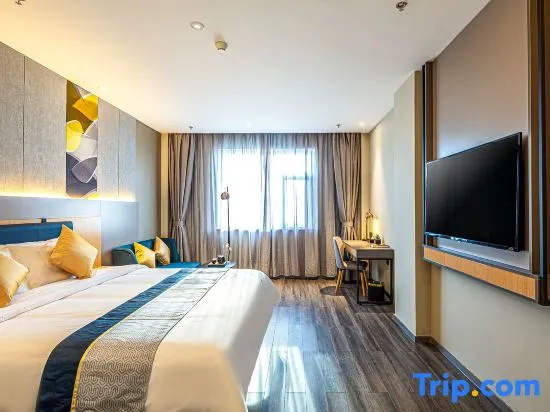 Superior Double room (full double bed)