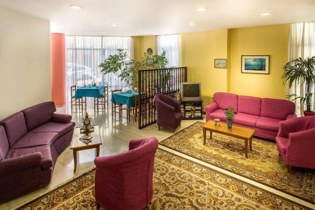Hotel photo 11