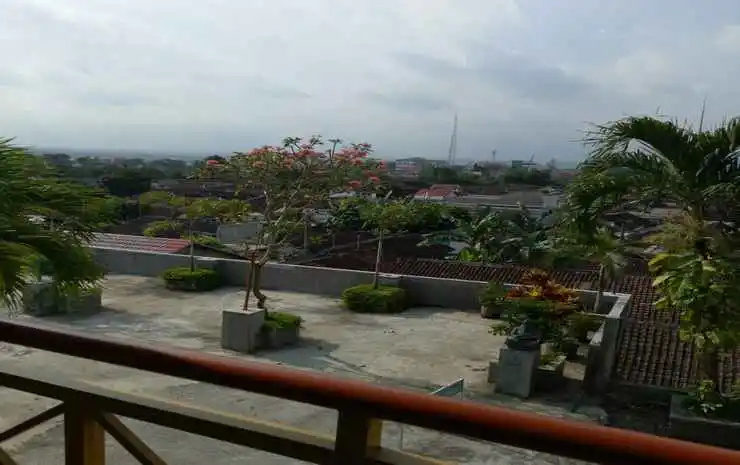 Balcony & Terrace