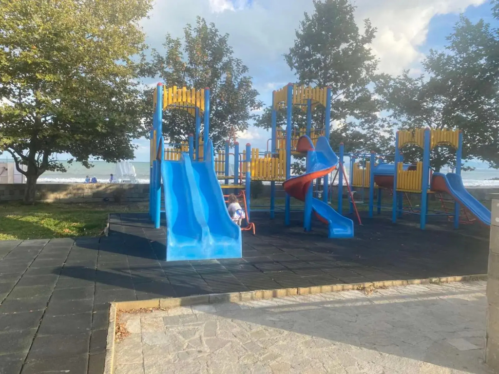 Lovely 2-bedroom apartment in Pomorie residence 250m to the beach