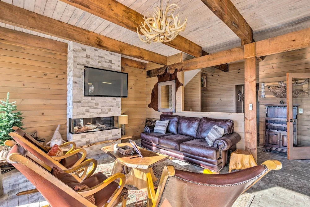 Golf, Sauna, Creek: Spectacular Smoky Mtn-view Gem