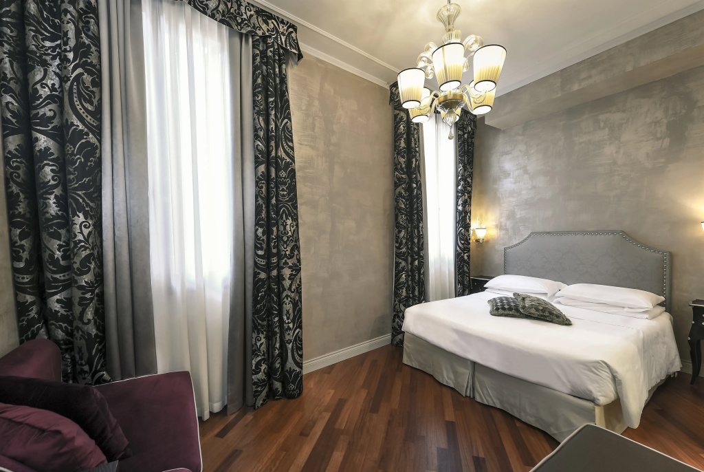 Hotel photo 30