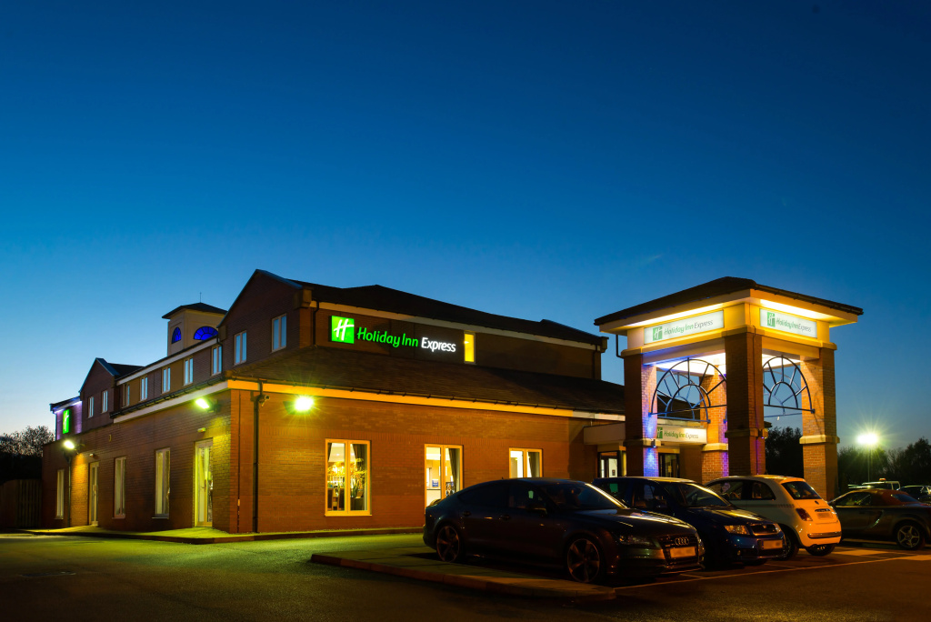 Holiday Inn Express Manchester East by IHG