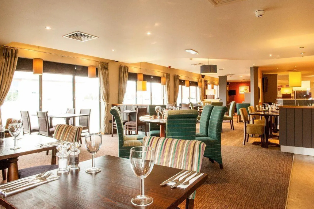 Premier Inn East Midlands Airport - Général
