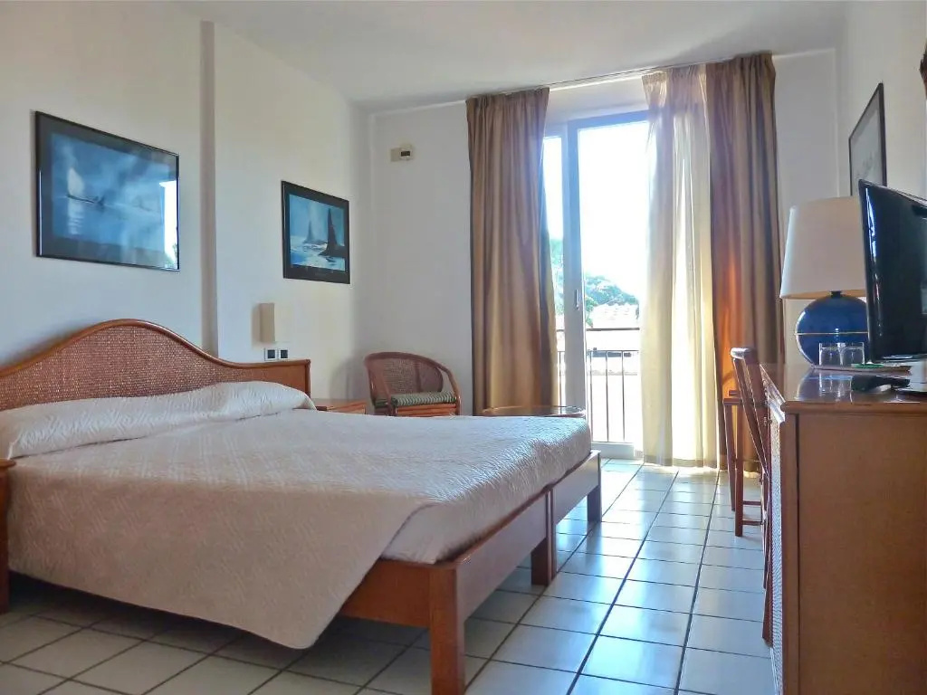 Hotel Yacht Club - Chambres