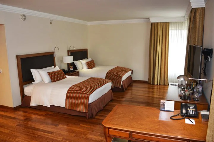 Standard Sextuple room