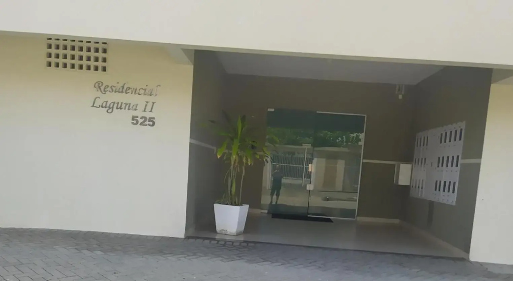 Apartamento no Mar Grosso em Laguna SC.