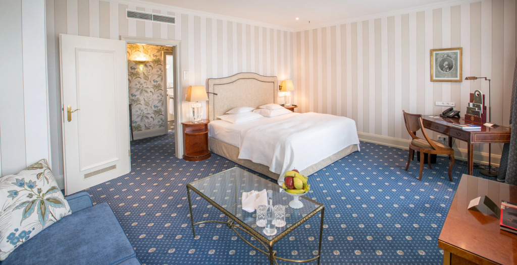 Hotel Hessischer Hof — фото 4