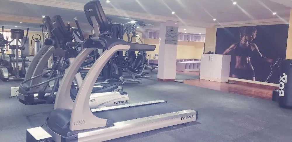 The Wells Carlton Hotel and Apartments - фото 43