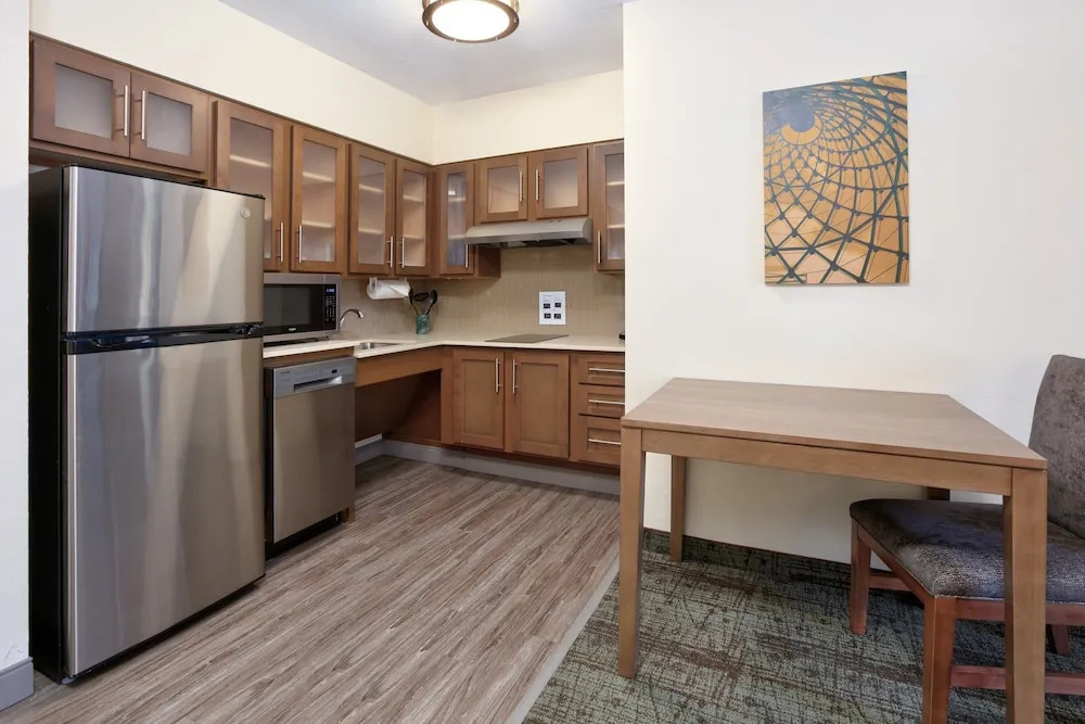 Staybridge Suites Corning by IHG - Chambres
