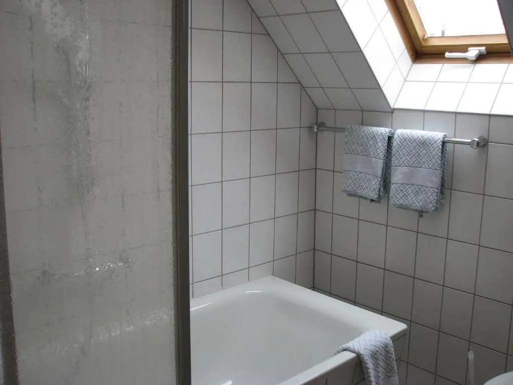 3 Bedrooms Apartment
