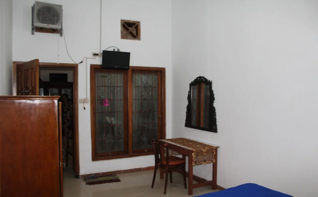 image url
