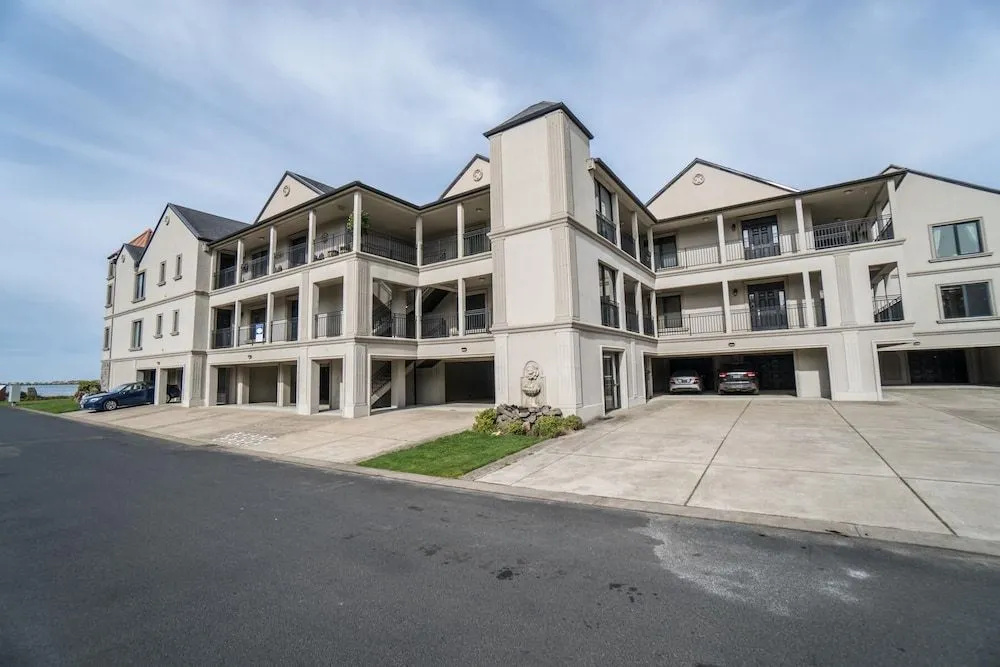 Windward at the Regatta 2 Br condo by RedAwning