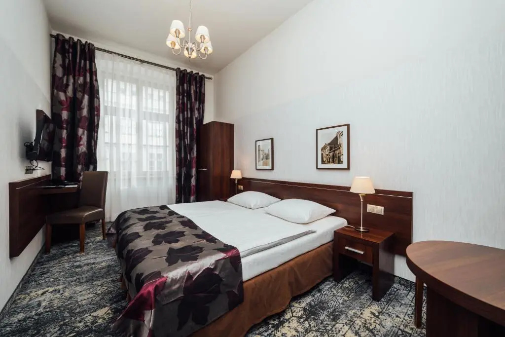 Superior Double room (full double bed)