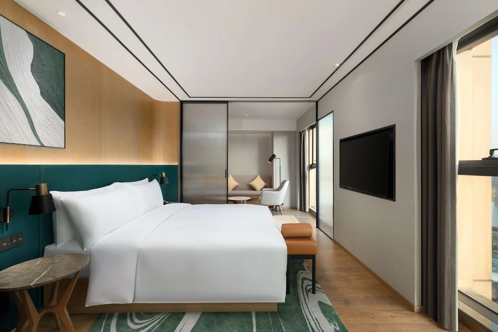 Люкс Deluxe в Hilton Garden Inn Xiamen Bailuzhou Park