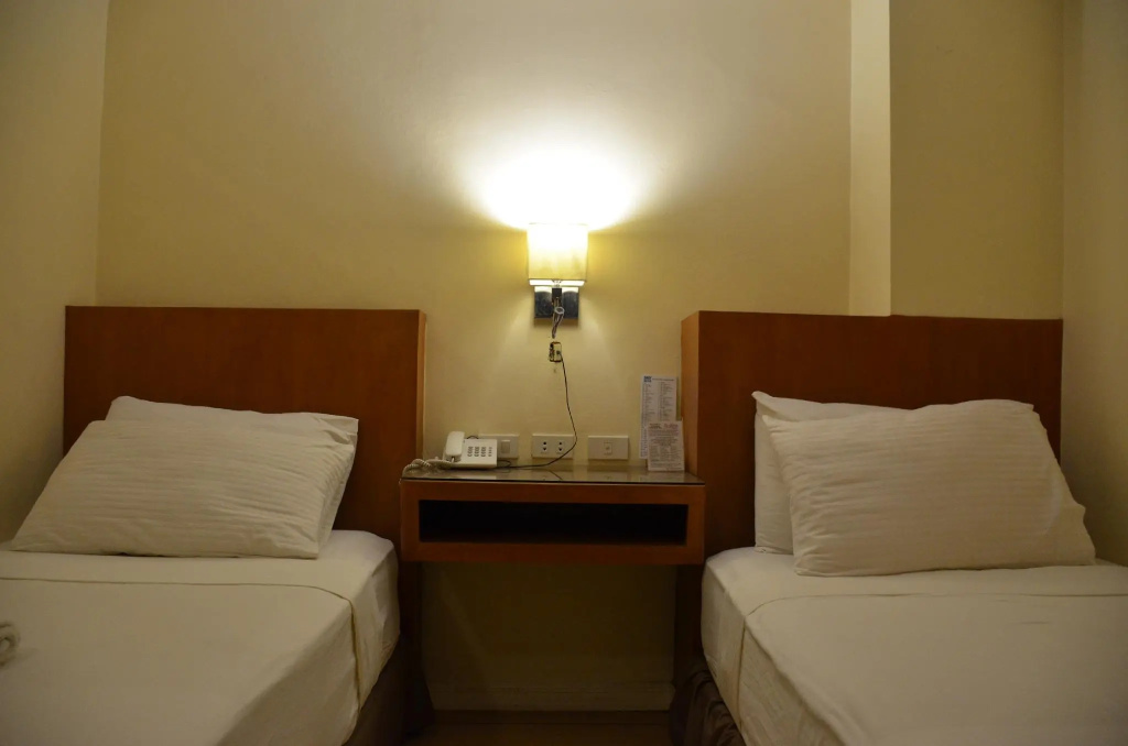 Standard Double room (twin beds)