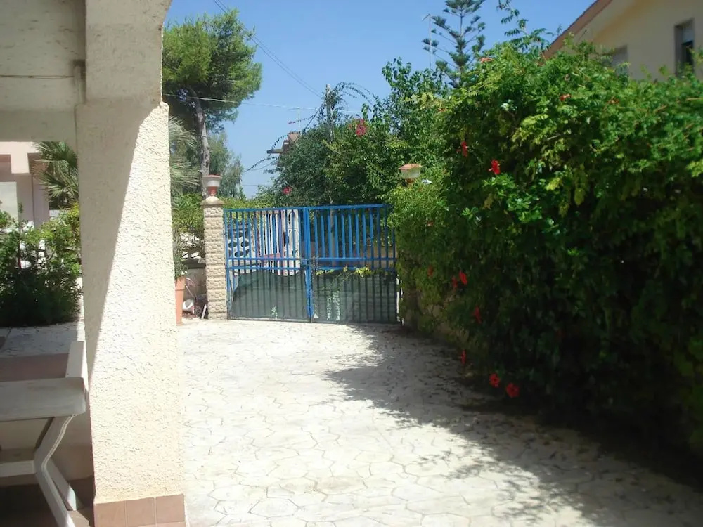 House with 4 Bedrooms in Granelli, Pachino, with Wonderful Sea View And Enclosed Garden - 20 M From the Beach