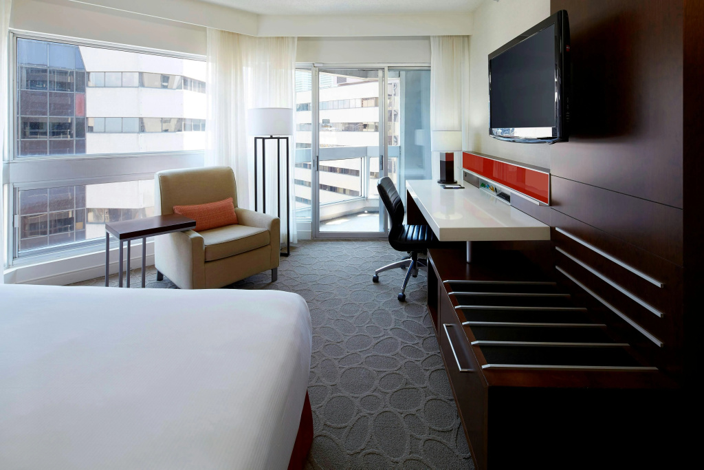 Delta Hotels by Marriott Montreal - Général