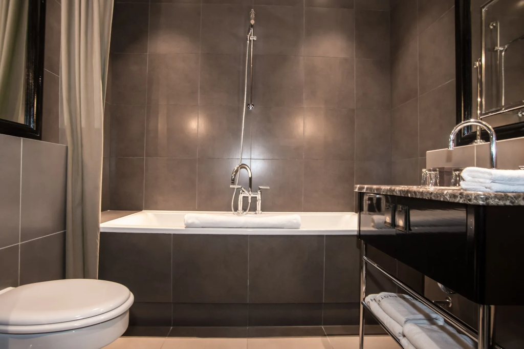 The College Hotel Amsterdam, Autograph Collection - фото 10