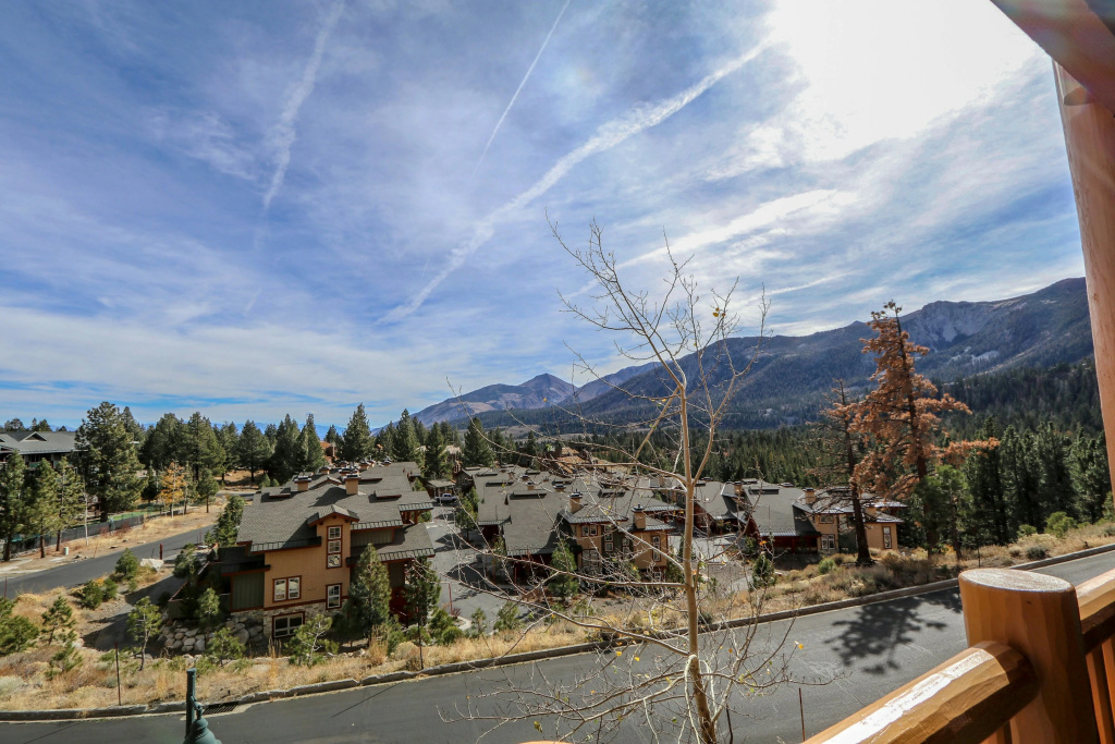 Sunstone #109 Condo — 3