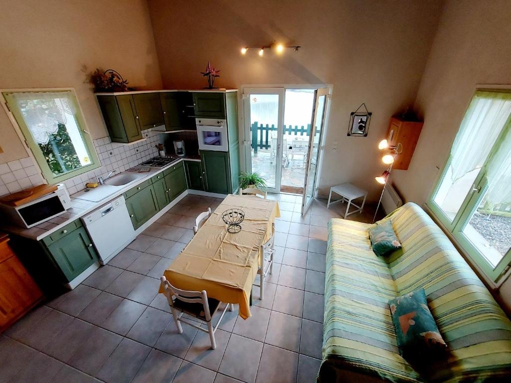 Gîte Saint-Mars-sur-la-Futaie, 3 pièces, 4 personnes - FR-1-600-150