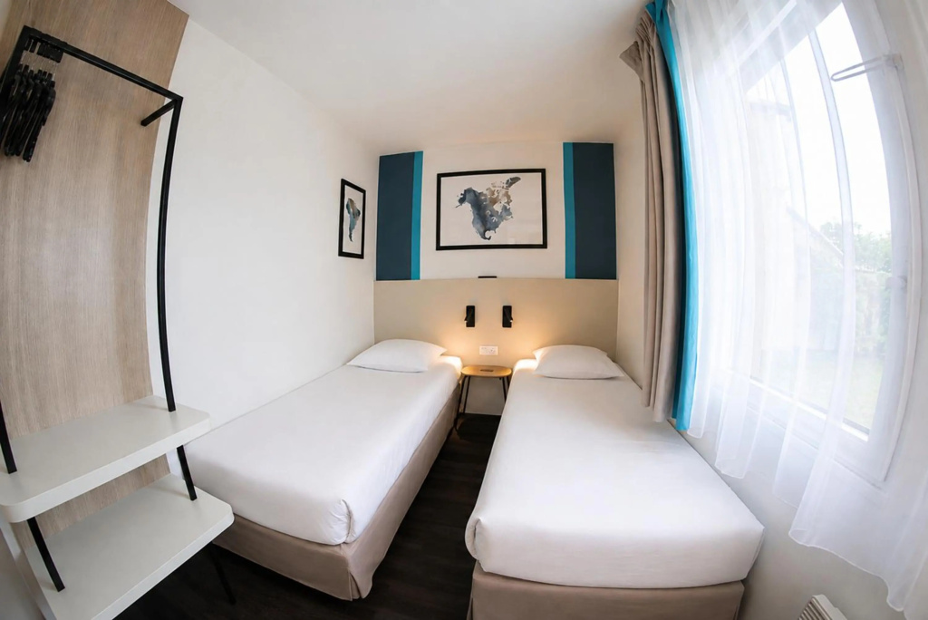 Kyriad La Fleche — 4