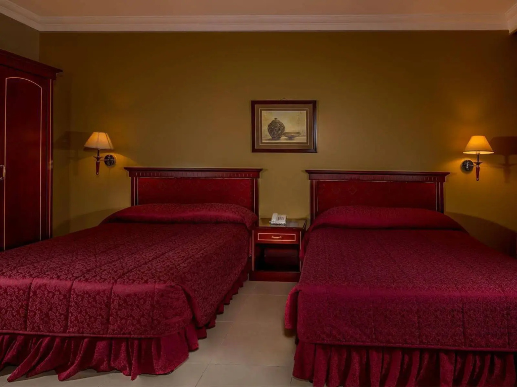 Taj Plaza Hotel - Général