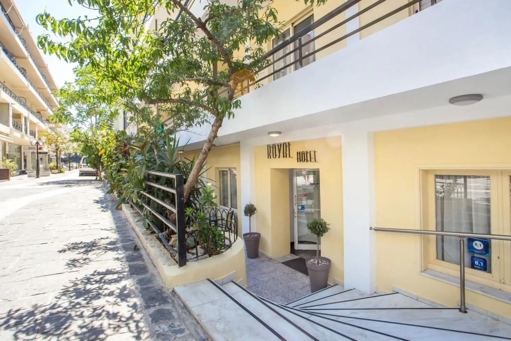 Royal Apart Hotel
