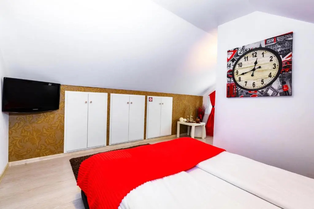 Pensiunea Avy - Chambres