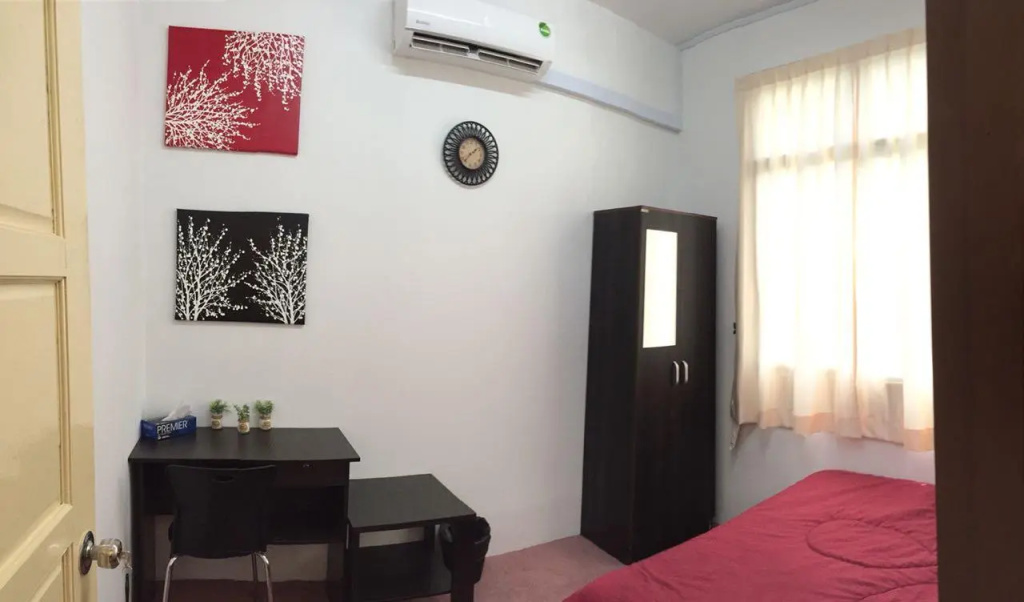 Standard Double room (full double bed)