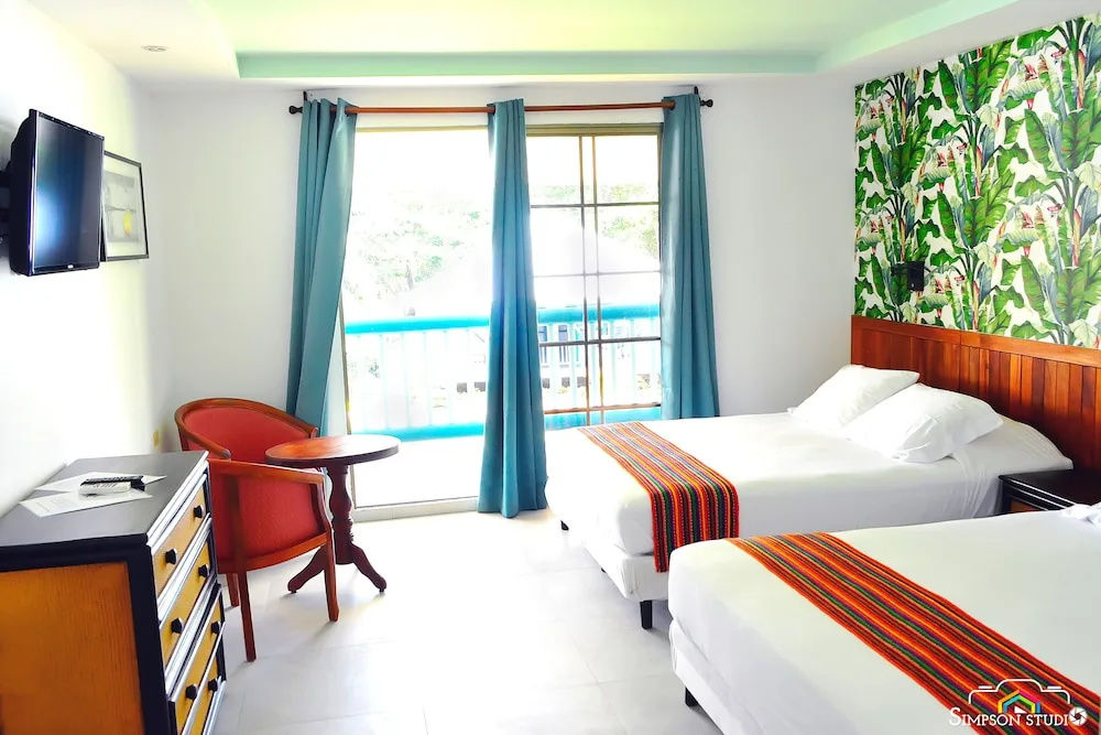 Arenas Beach Hotel - Chambres