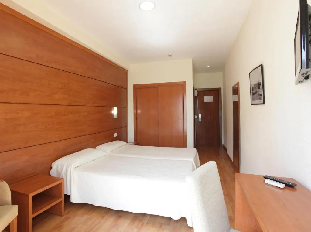 Economy Double room (full double bed)