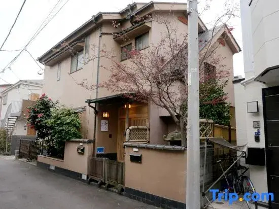 Ikebukuro Free Pickup Up to 24 guests Ueno Station 14 mins 2 kitchens, bathrooms