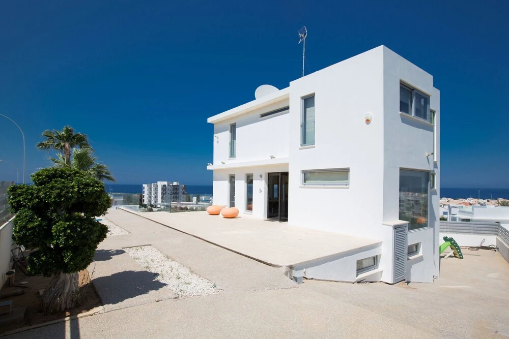 Villa Greko 605 Platinum