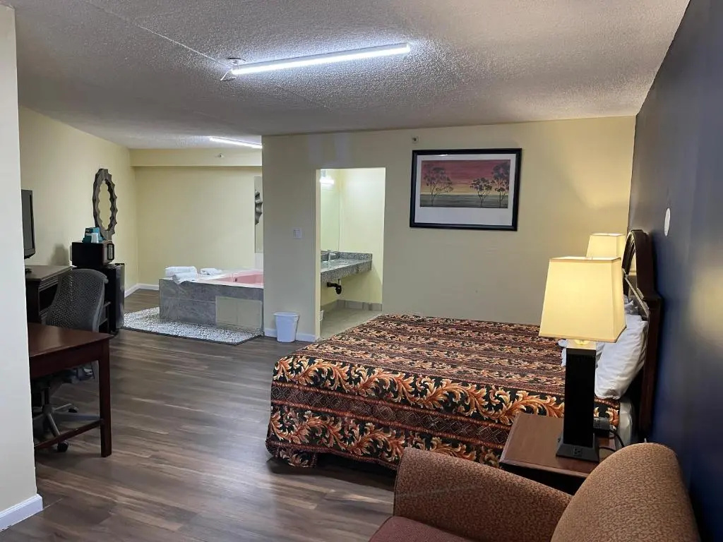 Deluxe Suite