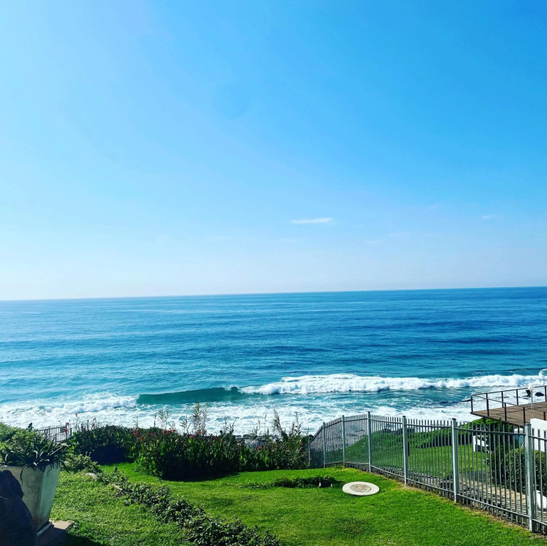 Sea front designer apartment