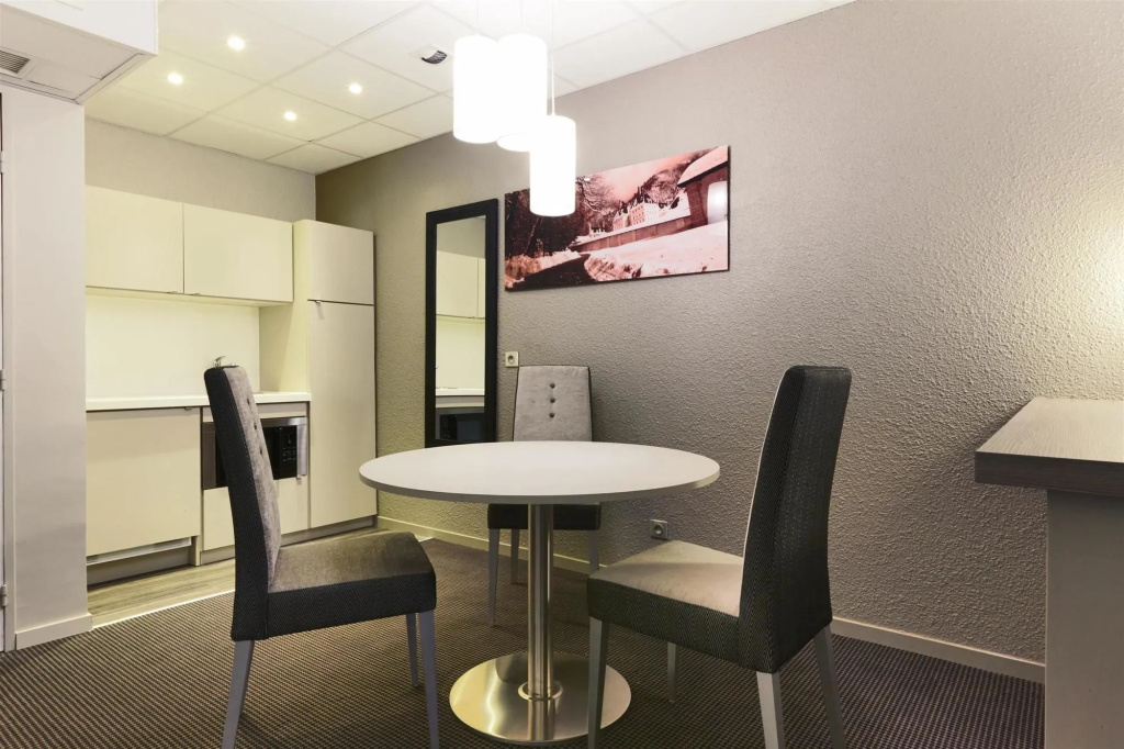 Best Western Voiron Centre - Général