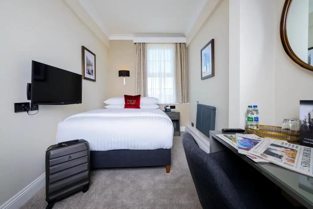 The Metropole Hotel - Chambres