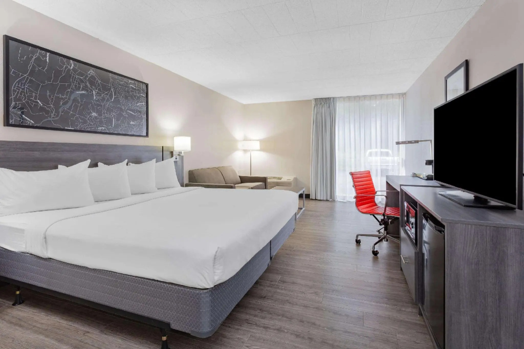Ramada by Wyndham Hartford North / Bradley Airport - Chambres