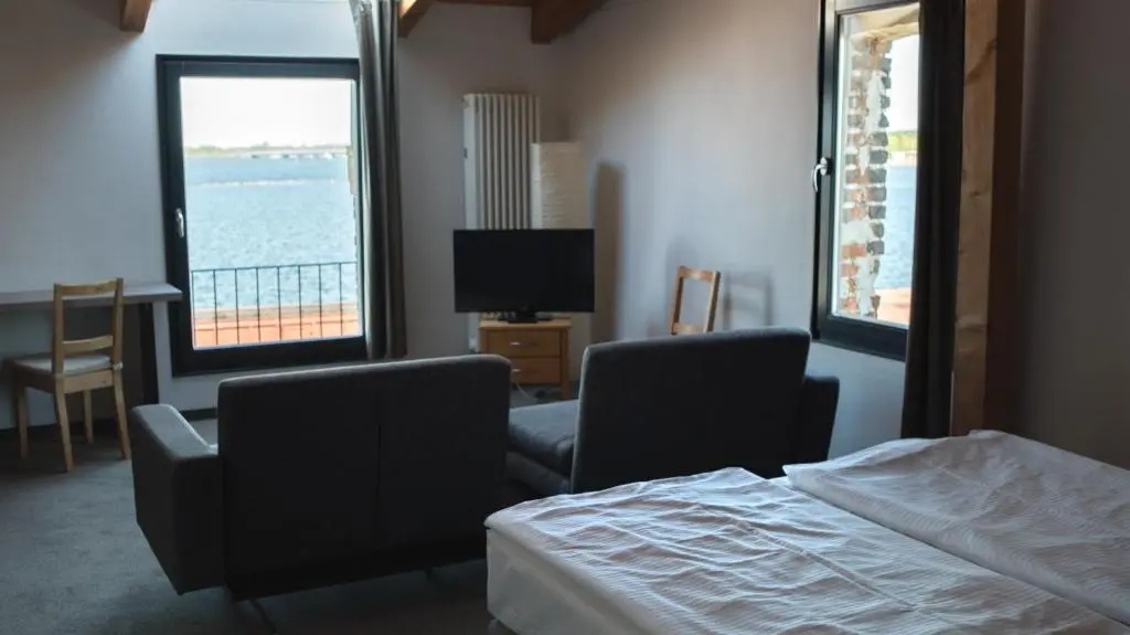 Hotel Alter Hafenspeicher - Chambres