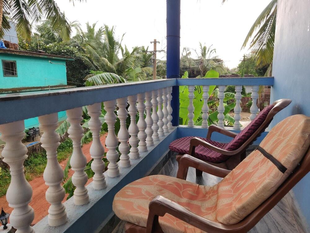 Morjim Sunset Guesthouse