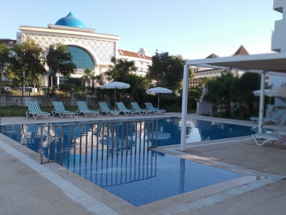 Номер Standard с балконом и с видом на город в Side Alya Hotel