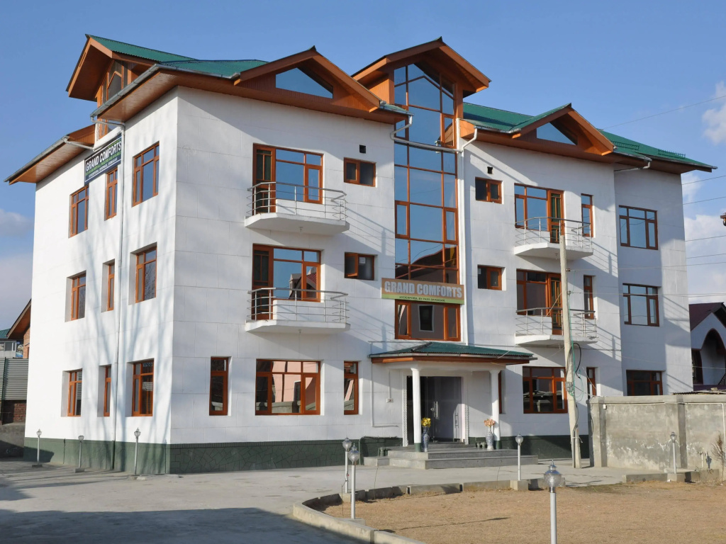 Hotel Grand Comforts