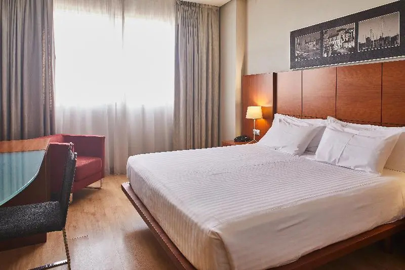 Hotel Silken Ciudad Gijon - Chambres