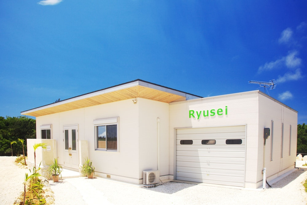 Lagoon Villa Ryusei