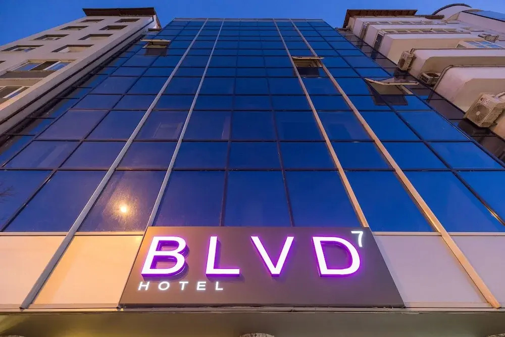 Hotel BLVD7
